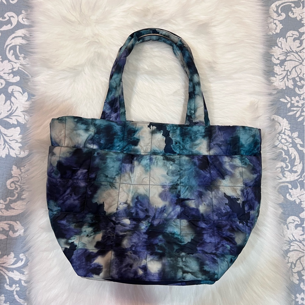Lululemon Weekender Tote - Diamond Dye Navy/Teal